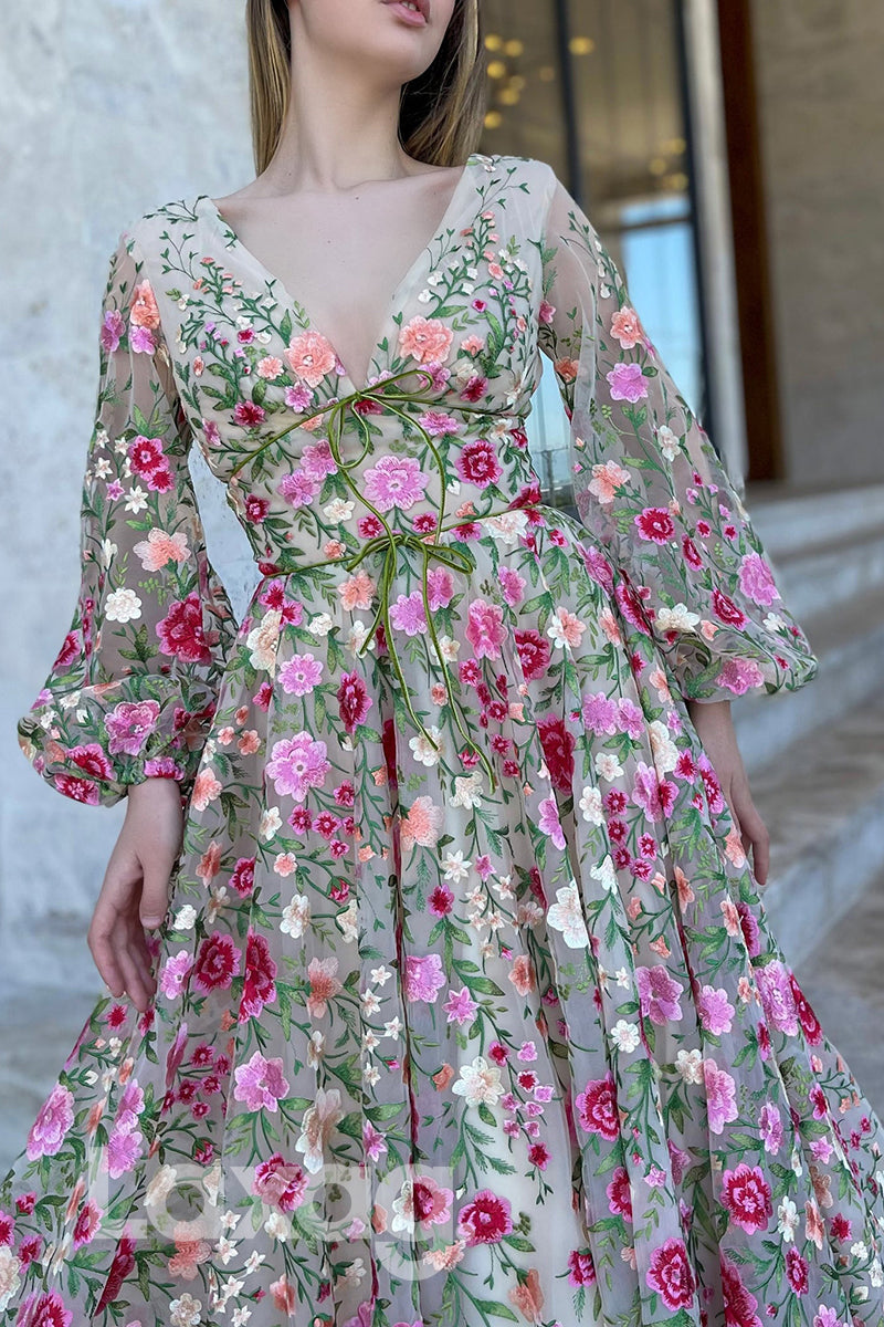 16754 - Deep V-neck Embroidery Appliqued Long Sleeves Formal Prom Dress