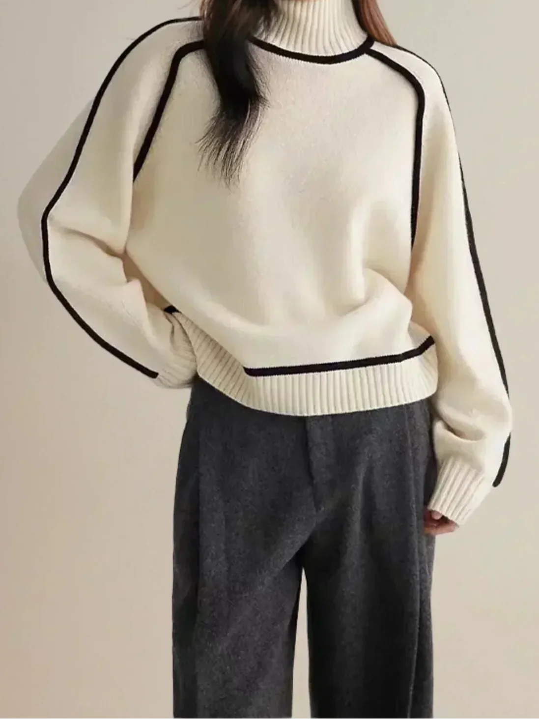 Turtleneck Long Sleeve Contrast Piping Sweater