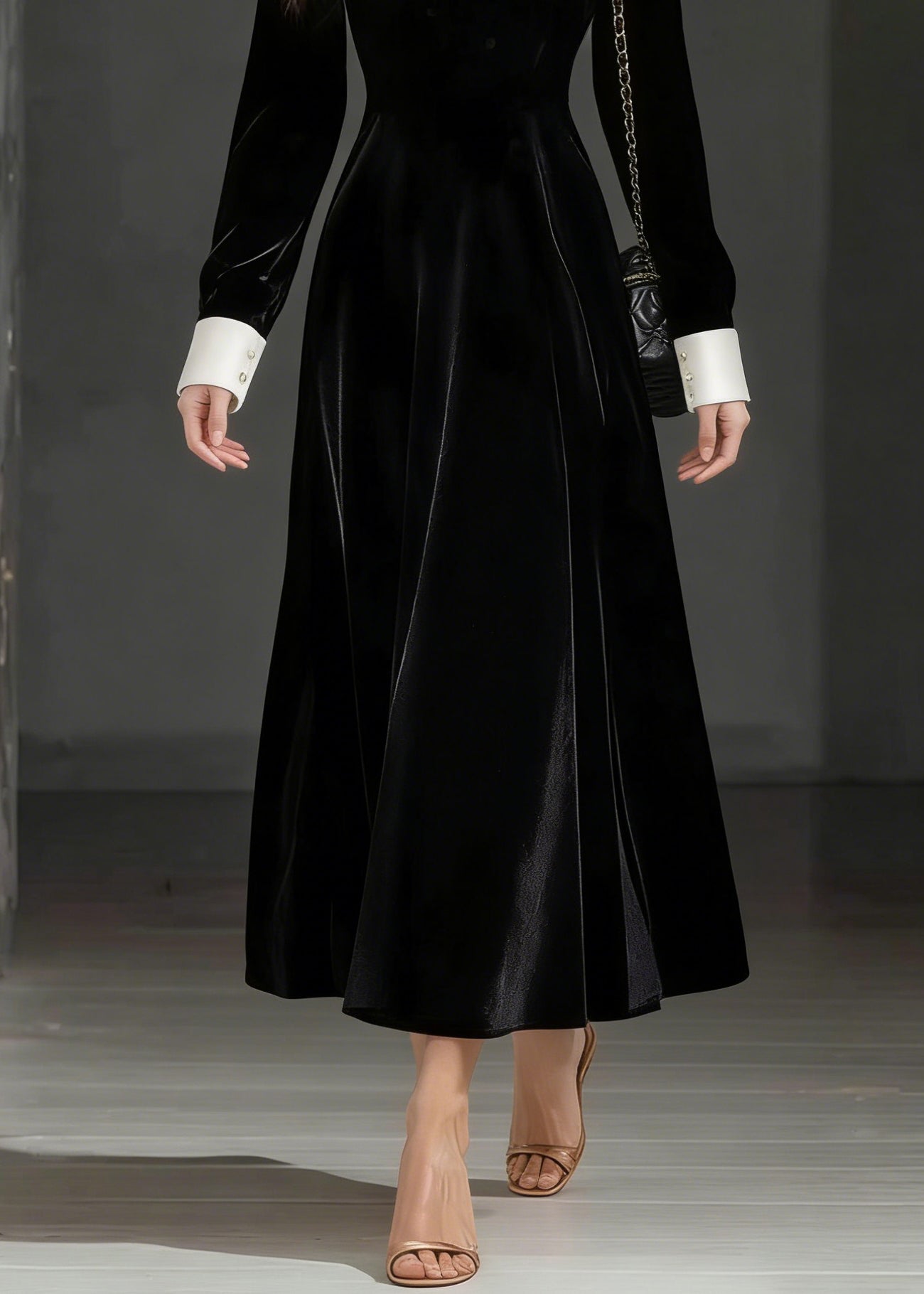 Crew Neck Contrast Cuff Long Sleeve Velvet A-Line Party Dress