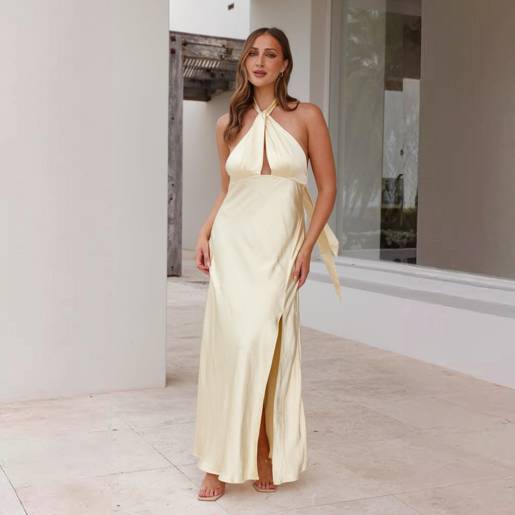 Karol Exclusive Sofia Dress – Flowing Elegance with Halterneck Detail Designer Edit