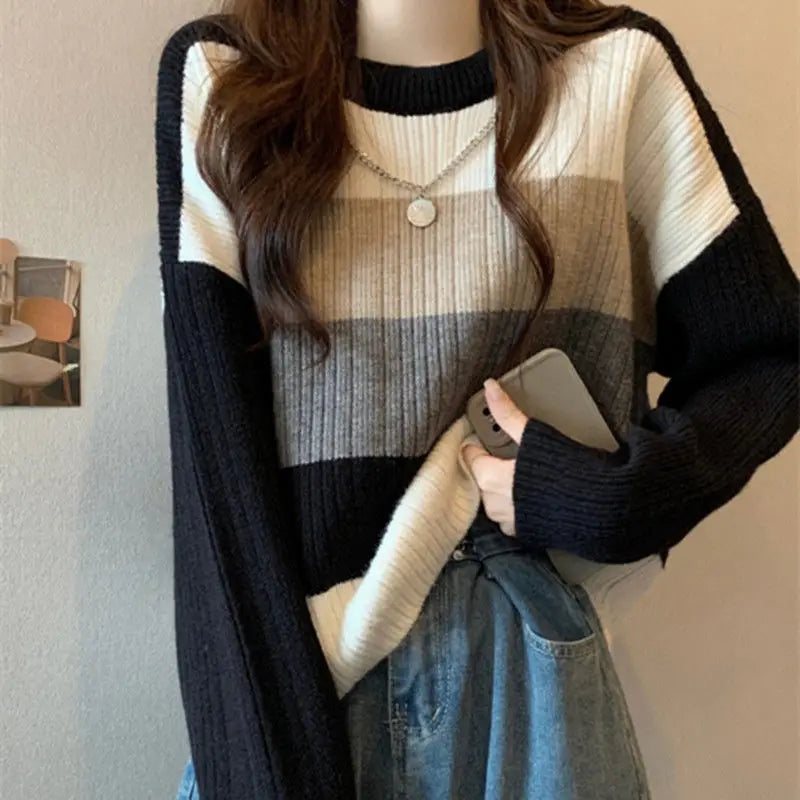 Multi-Color Splicing Lazy Style Slimming Sweater Black / S