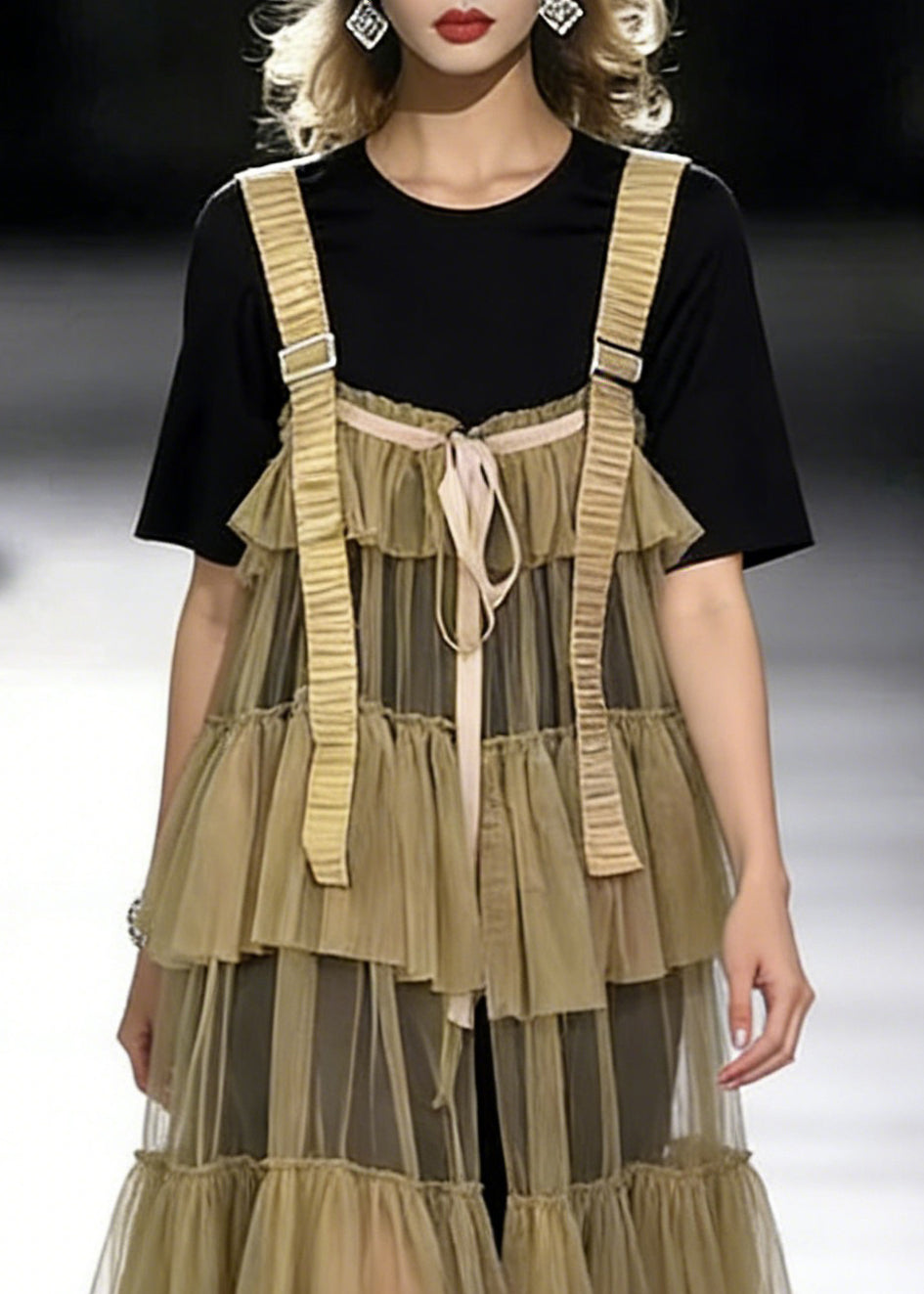 Crew Neck Short Sleeve T-Shirt Tiered Tulle Buckle Strap Wrinkled Midi Dress Two Piece Set