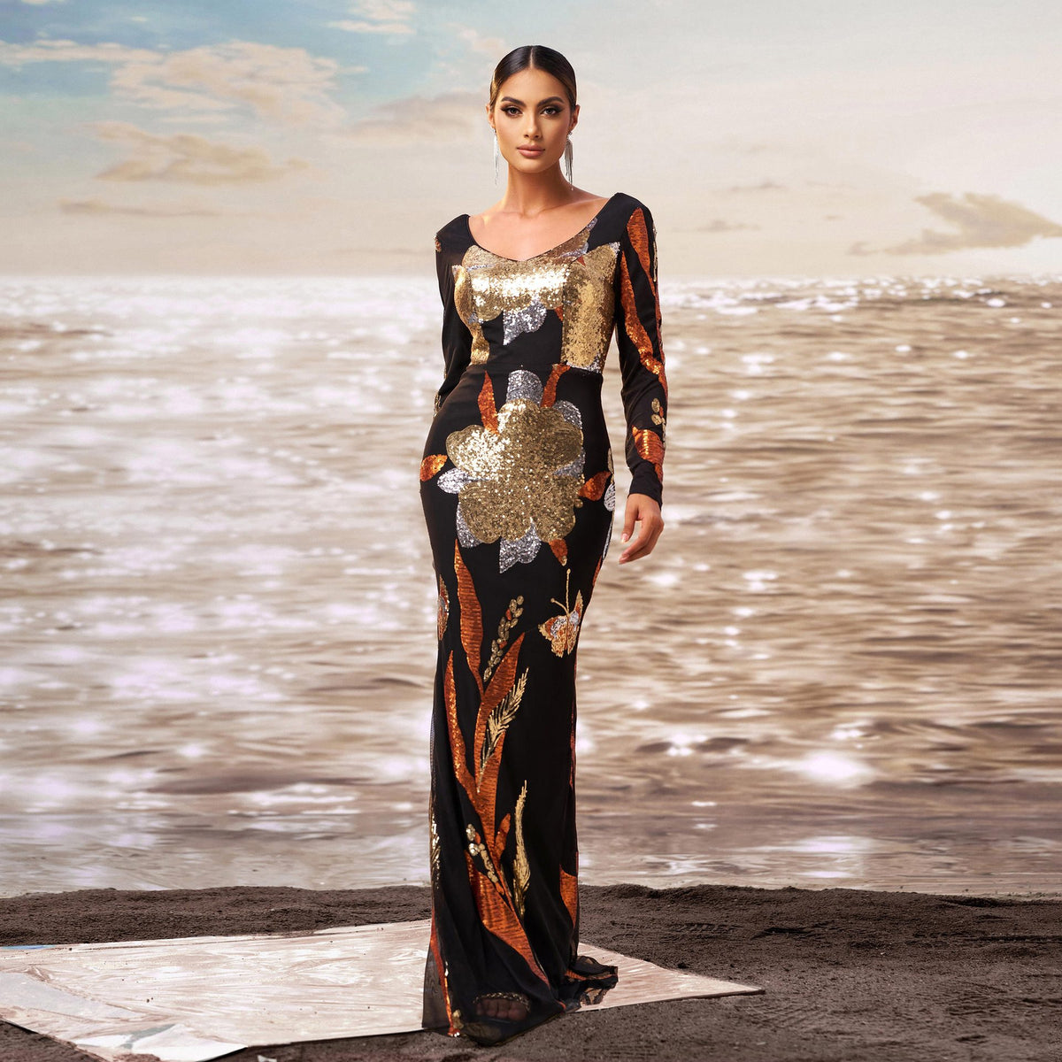 Floral Sequin Applique V-Neck Long Sleeve Mermaid Evening Gown 2