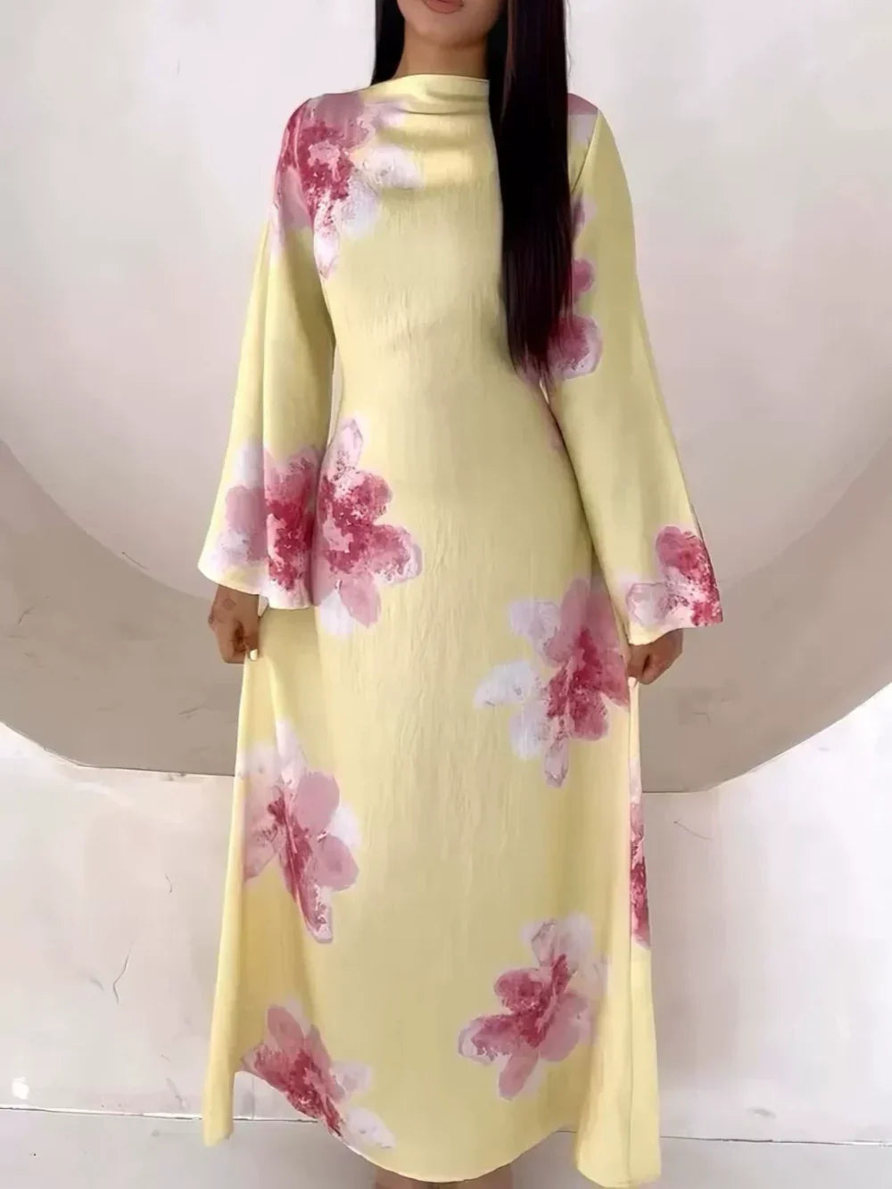 Printed dress with a tight waist maxi dress Yellow