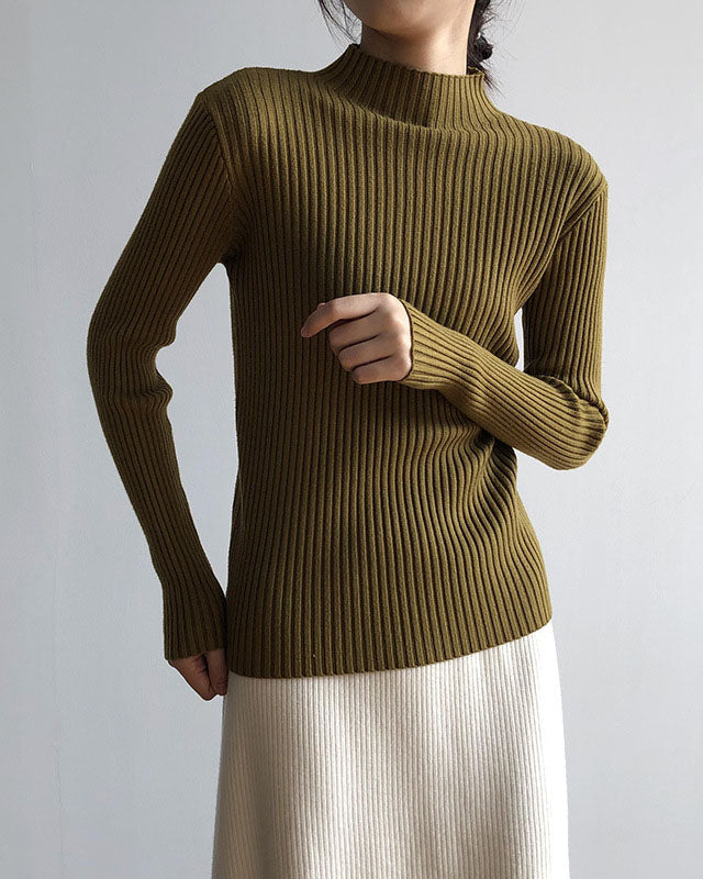 Half turtleneck slim fit pit striped versatile sweater