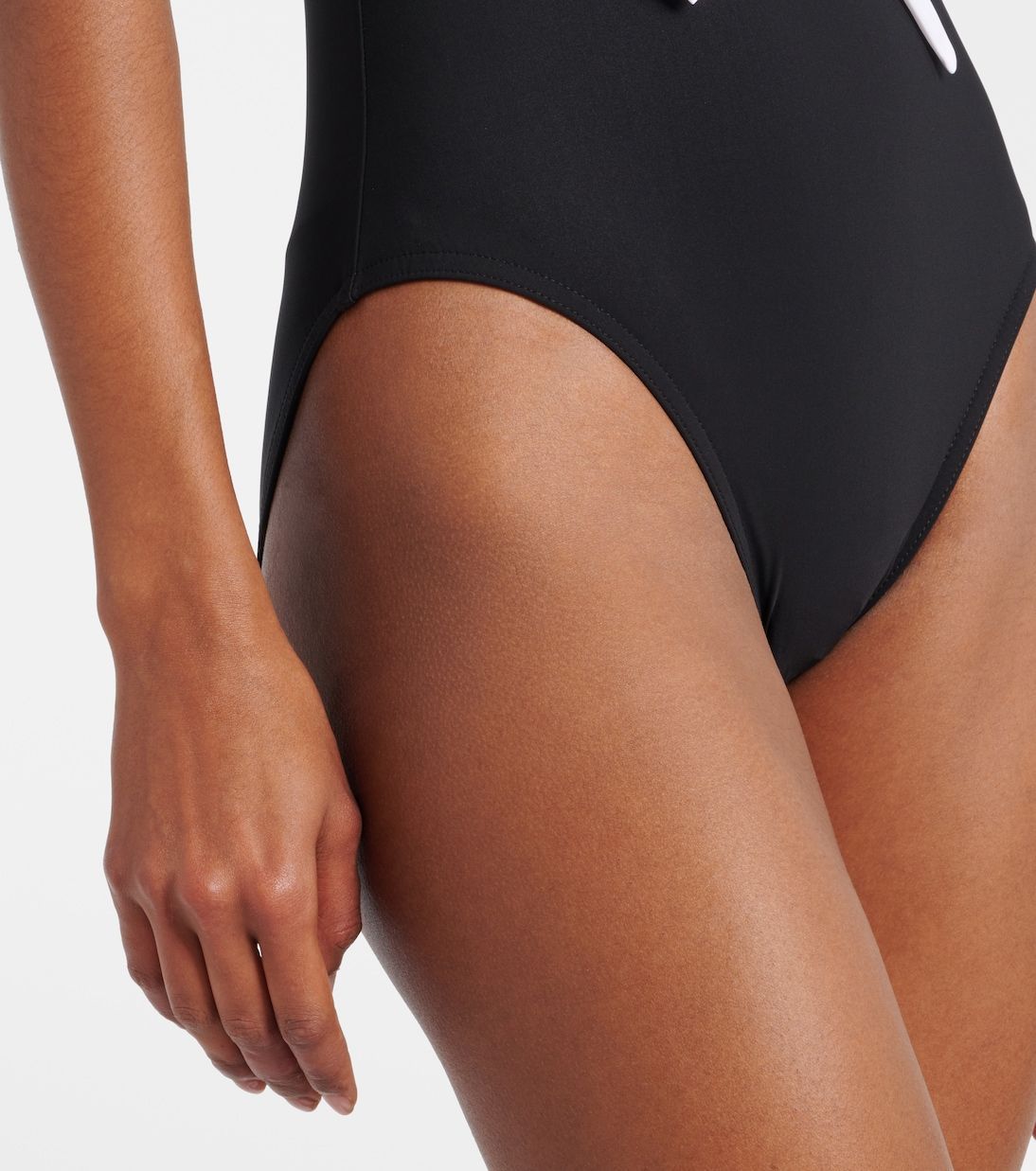 Carbon Chic Swimsuit - Black