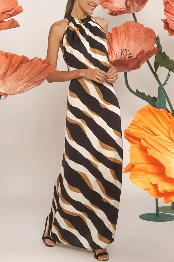 Diagonal Stripe Print Halter Neck Sleeveless Column Maxi Dress 4