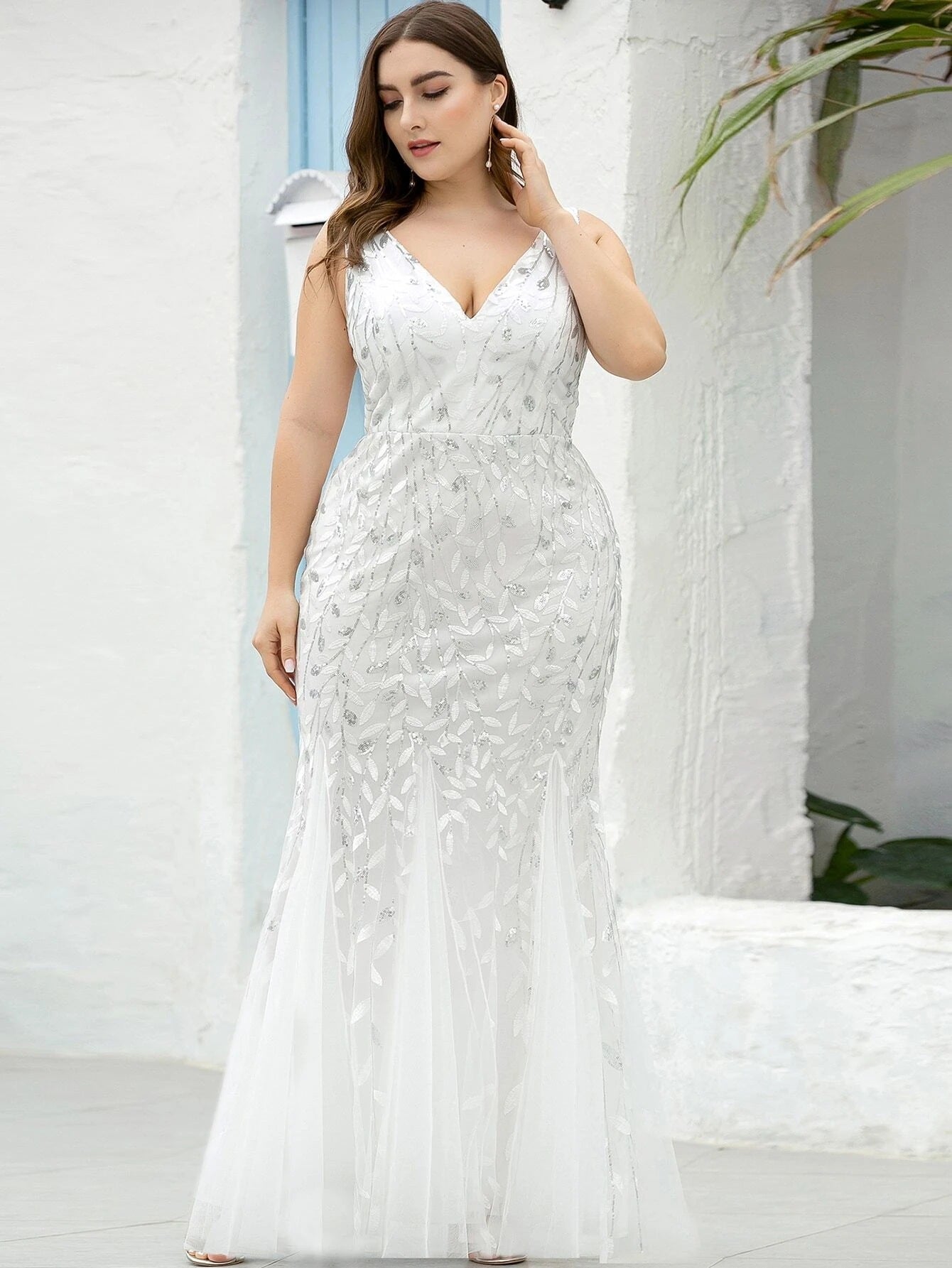 Sequin Embroidered V-Neck Sleeveless Tulle Mermaid Gown
