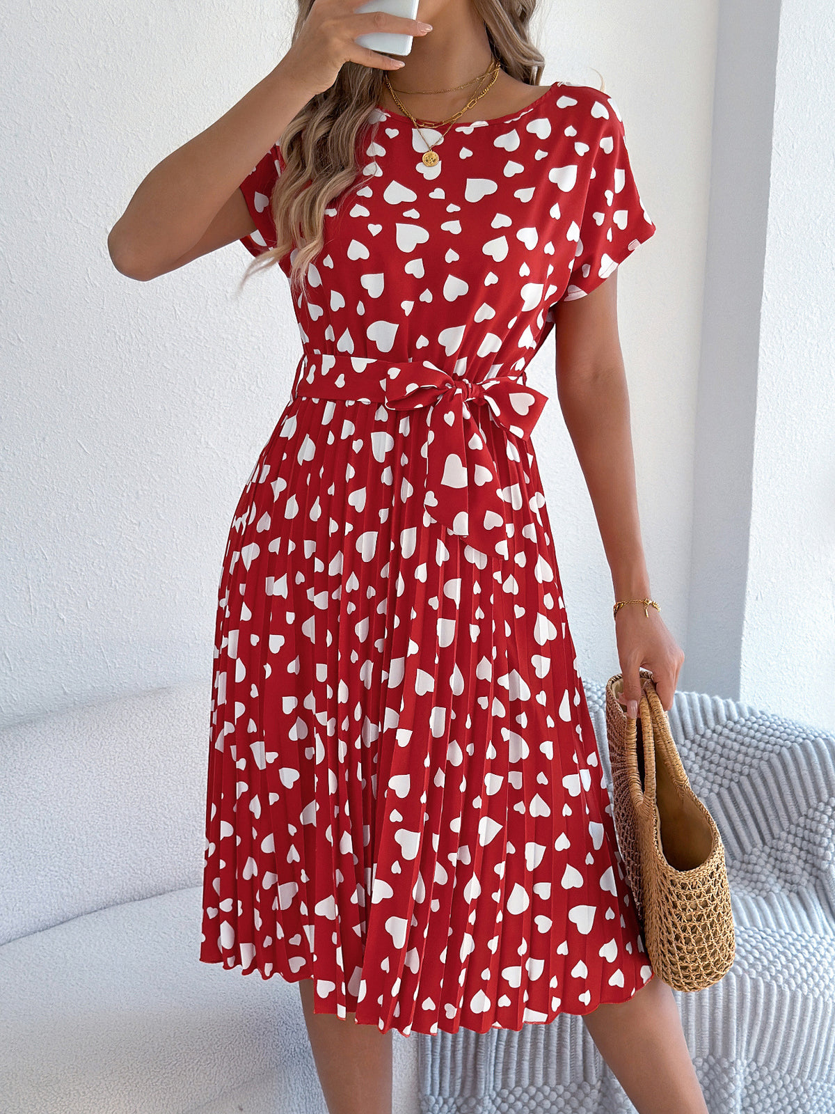 Heart Print Short Sleeve Tie Waist Pleated Midi Dress 2