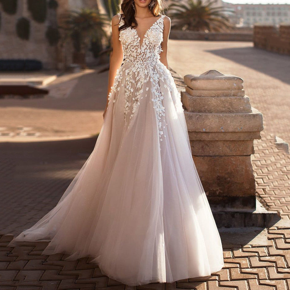 Deep V-Neck 3D Floral Lace Applique Tulle A-Line Maxi Gown