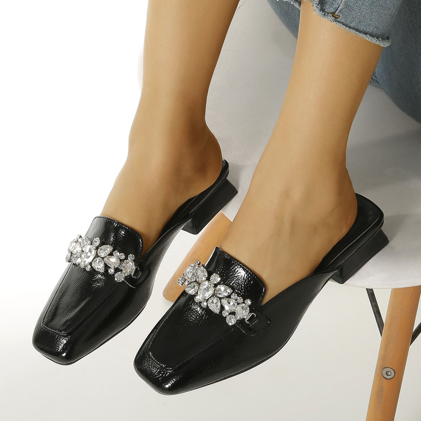 Square toe Low heel Mule Shoes