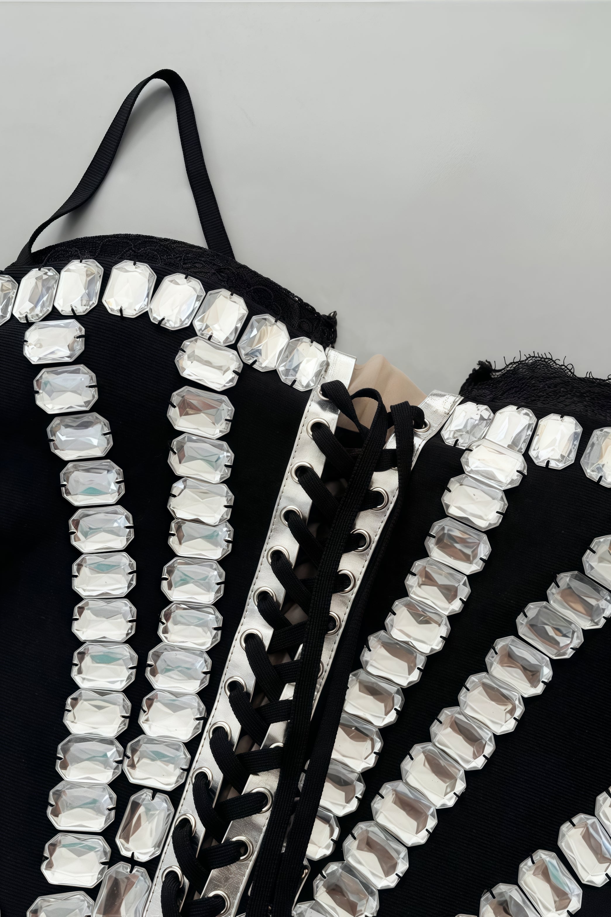 Wensd Strapless Lace Embellished Mini Dress - View 4