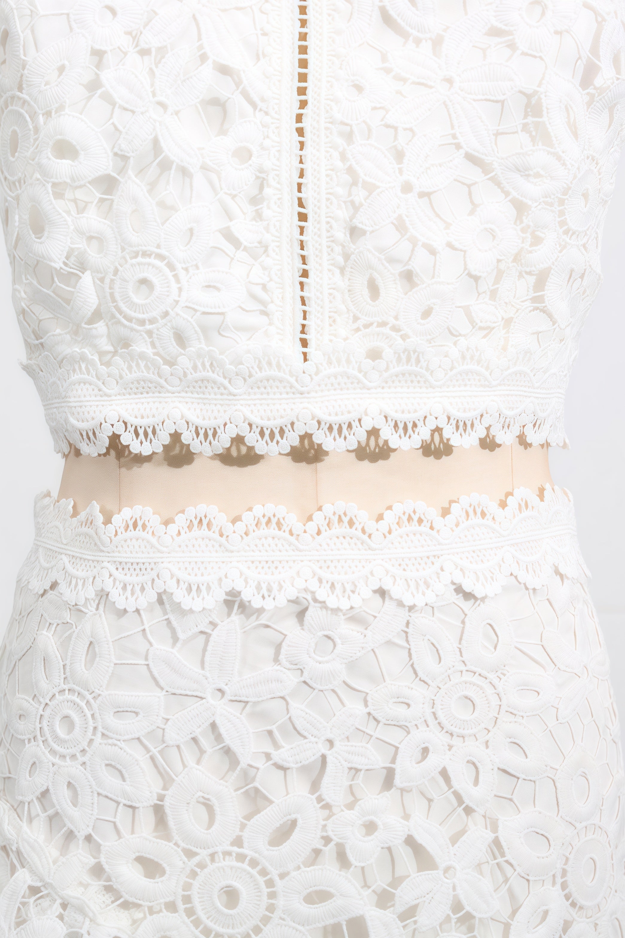 Wiskf Lace Sleeveless Top Midi Dress Set - View 7