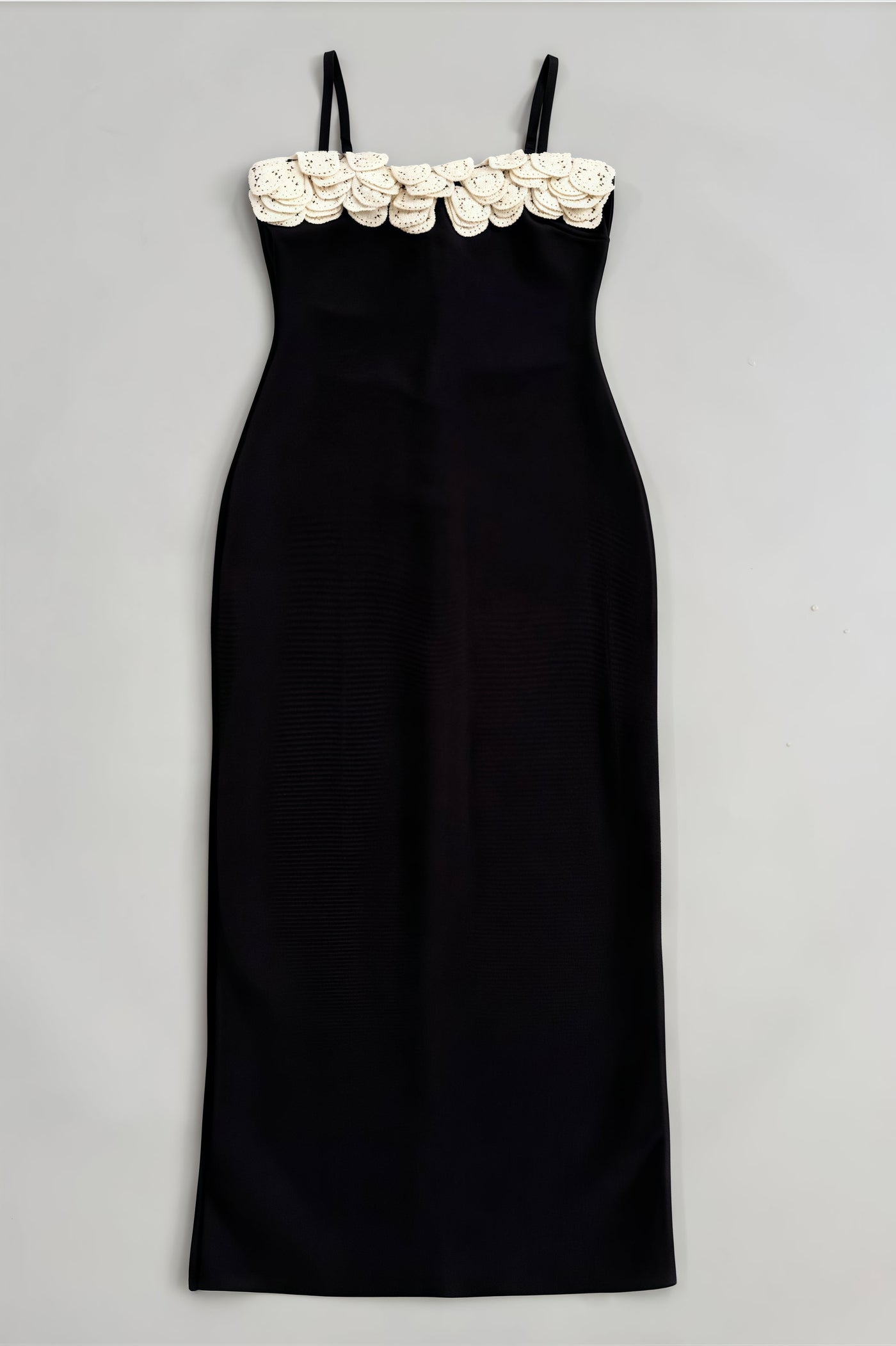 Zoratd Black Strapless Lace Bandage Midi Dress - View 4
