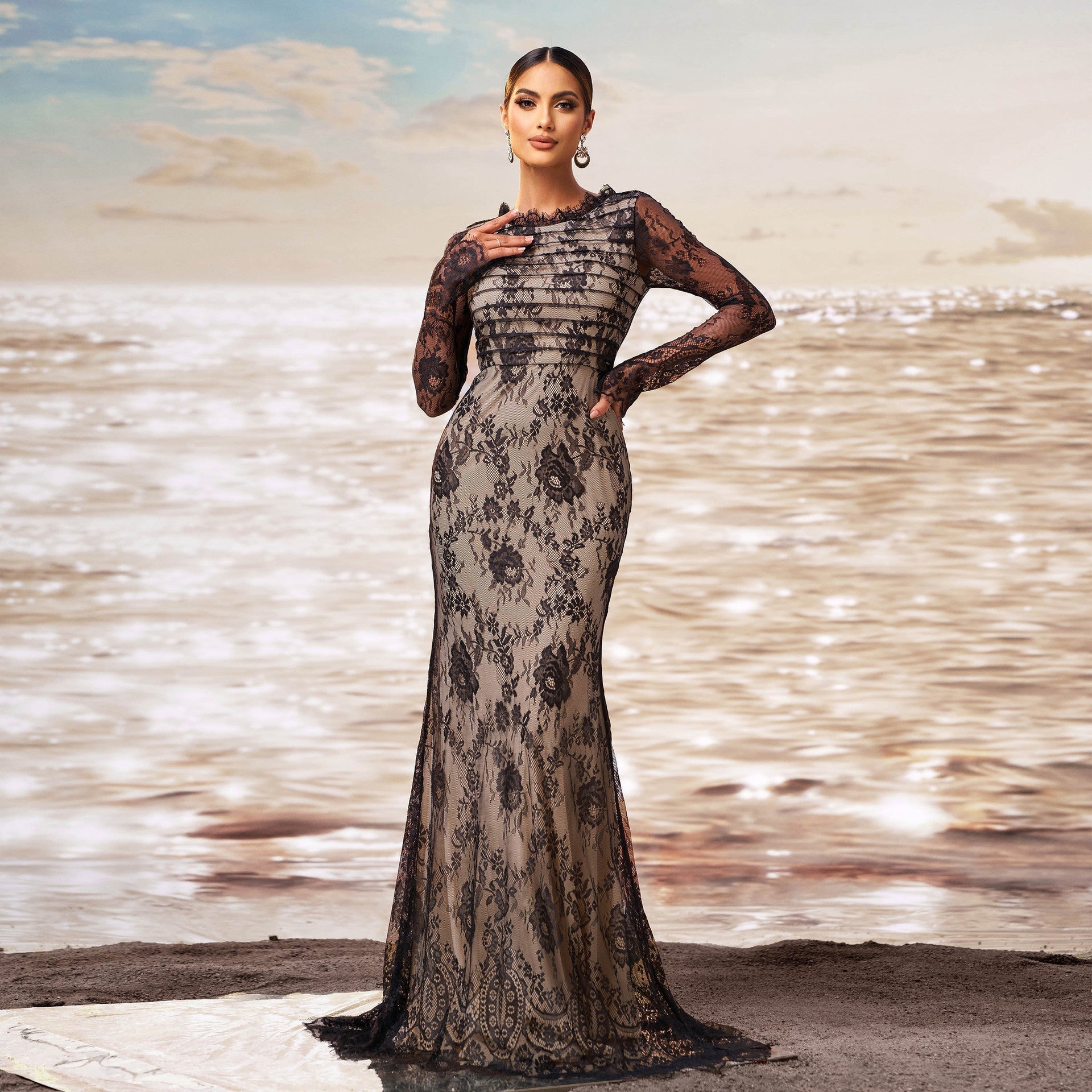 Floral Lace Round Neck Long Sleeve Mermaid Gown