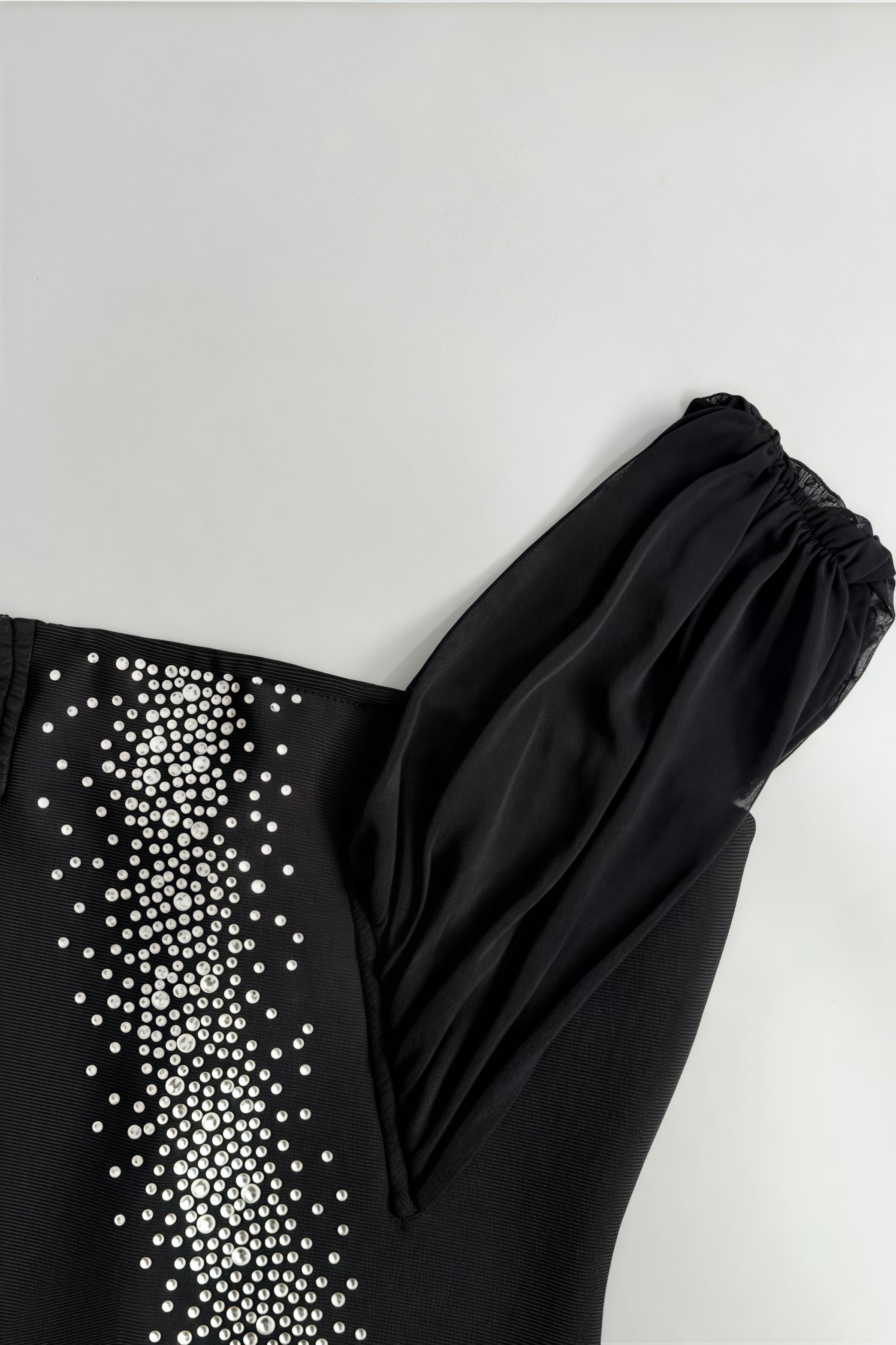 Rylihd One-Shoulder Mesh Rhinestones Maxi Dress - View 5