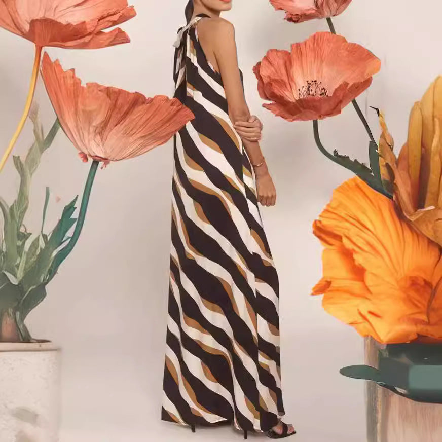 Diagonal Stripe Print Halter Neck Sleeveless Column Maxi Dress 3