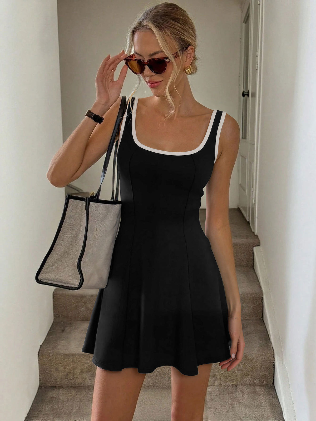 Contrast Trim Scoop Neck Sleeveless A-Line Mini Tennis Dress 2