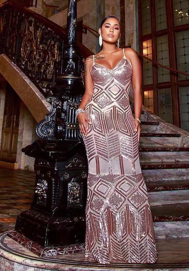 Sequin Geometric Diamond Pattern V-Neck Spaghetti Strap Mermaid Maxi Gown
