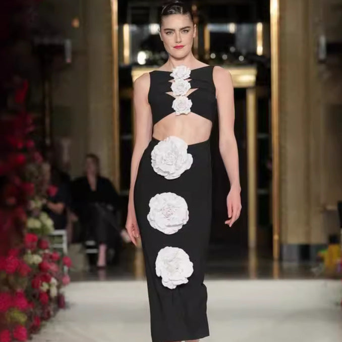 Floral Cut Out Bodycon Mini Dress - View 2