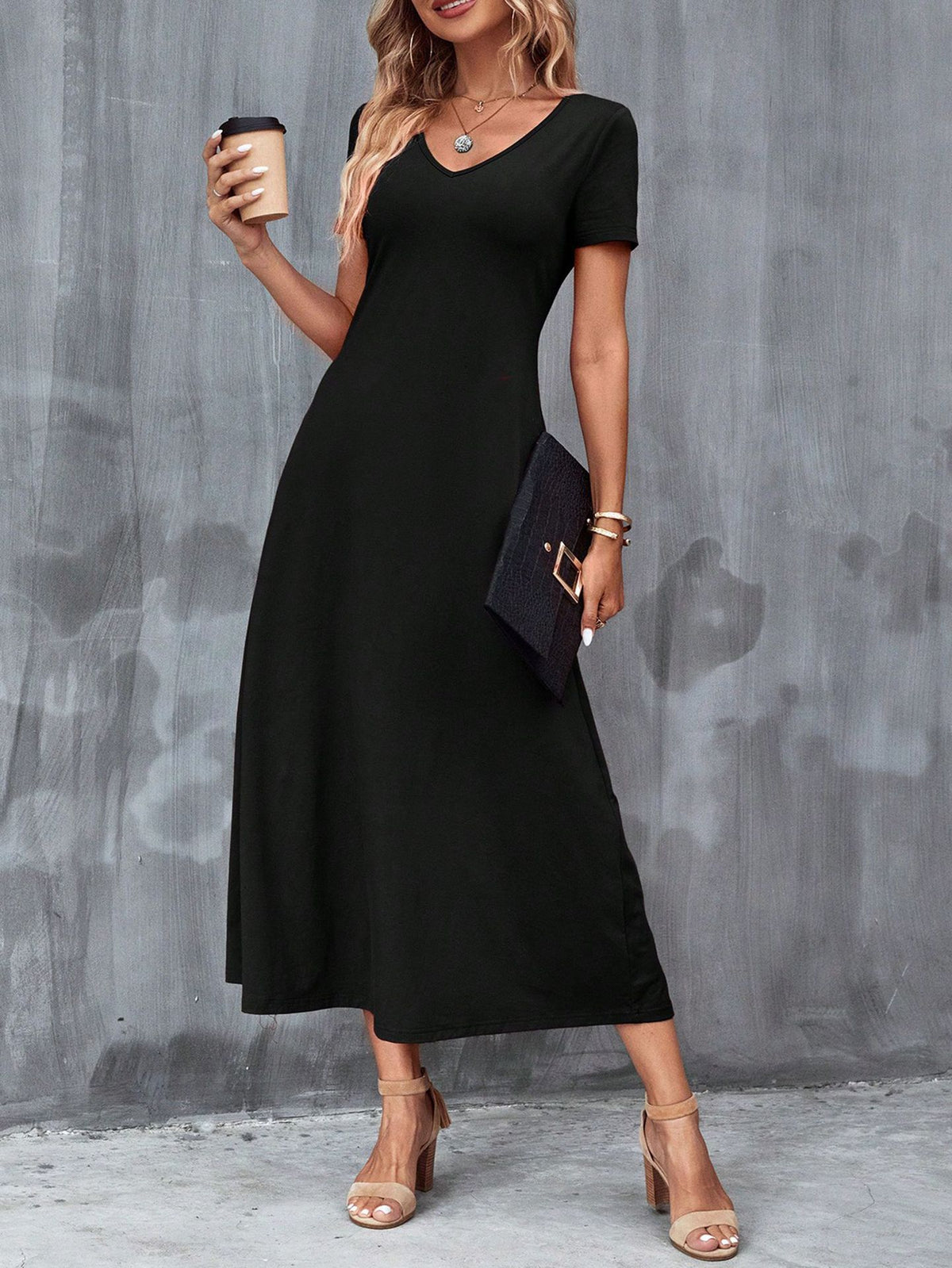 V-Neck Short Sleeve Pocket A-Line Maxi T-Shirt Dress 2