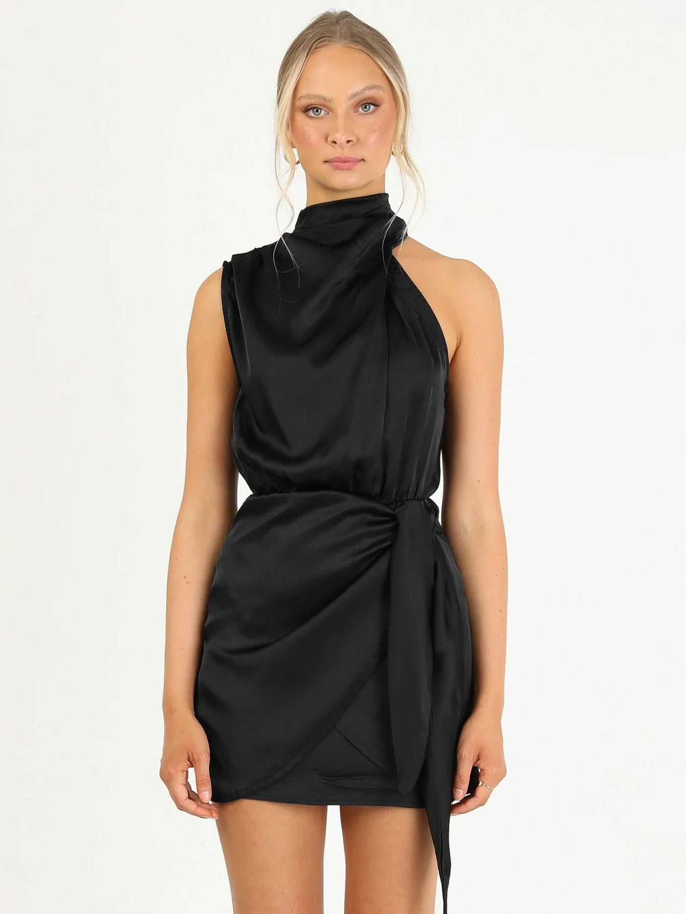 Chiffon Scoop Neck Spaghetti Strap Maxi Dress