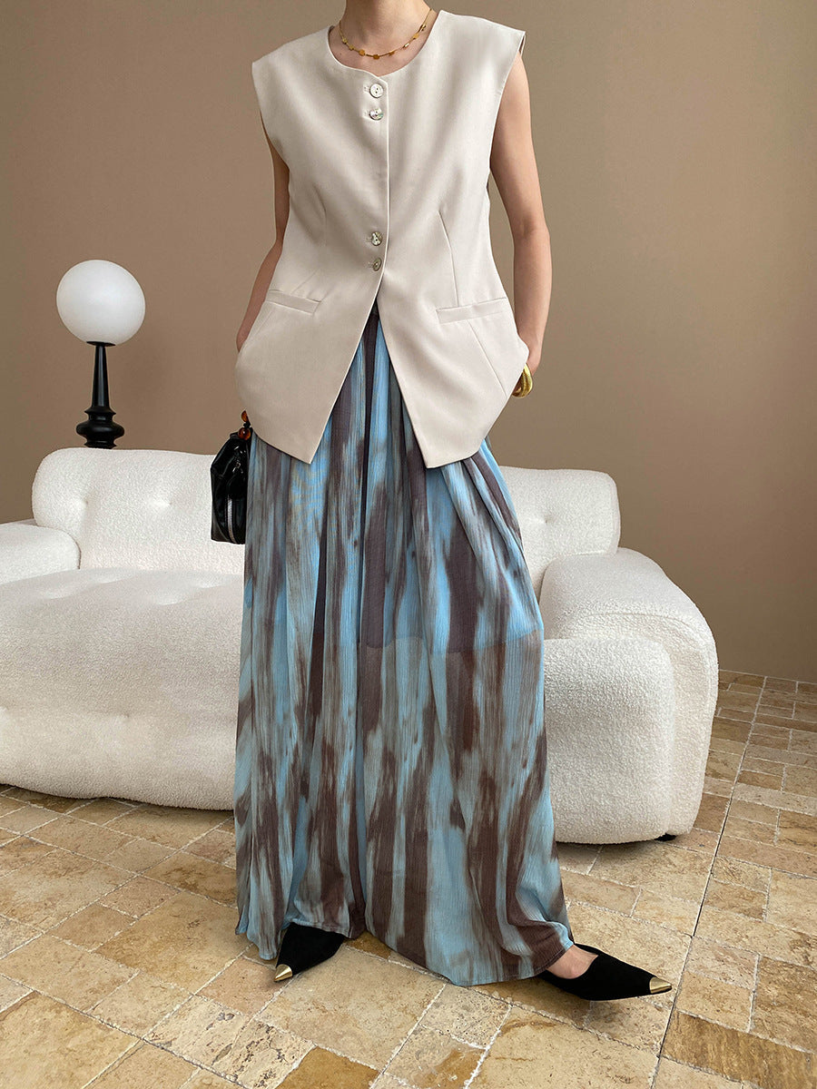 Long high waist skirt