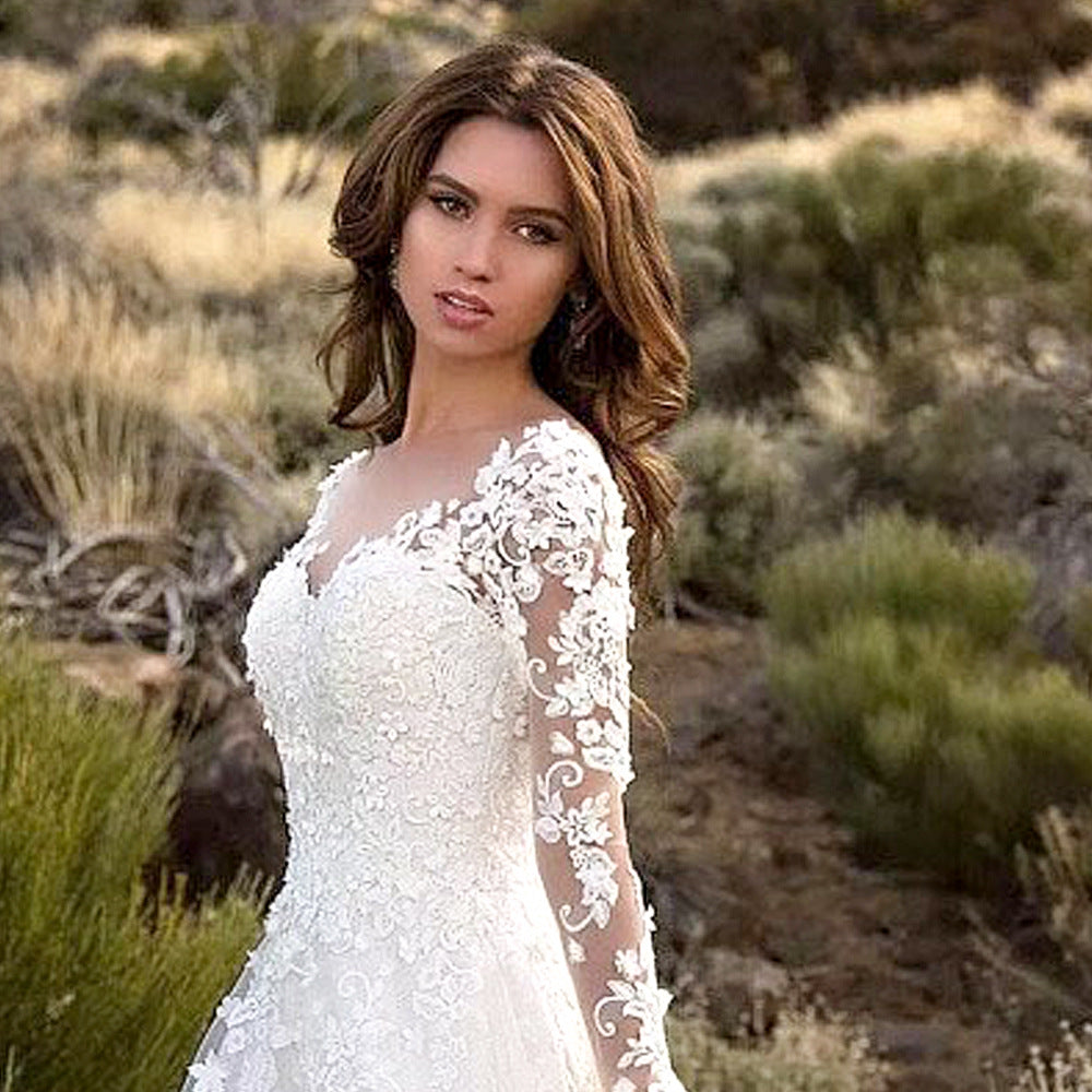 Long Sleeve Solid Color See through Lace Bridal Wedding Dress - View 3