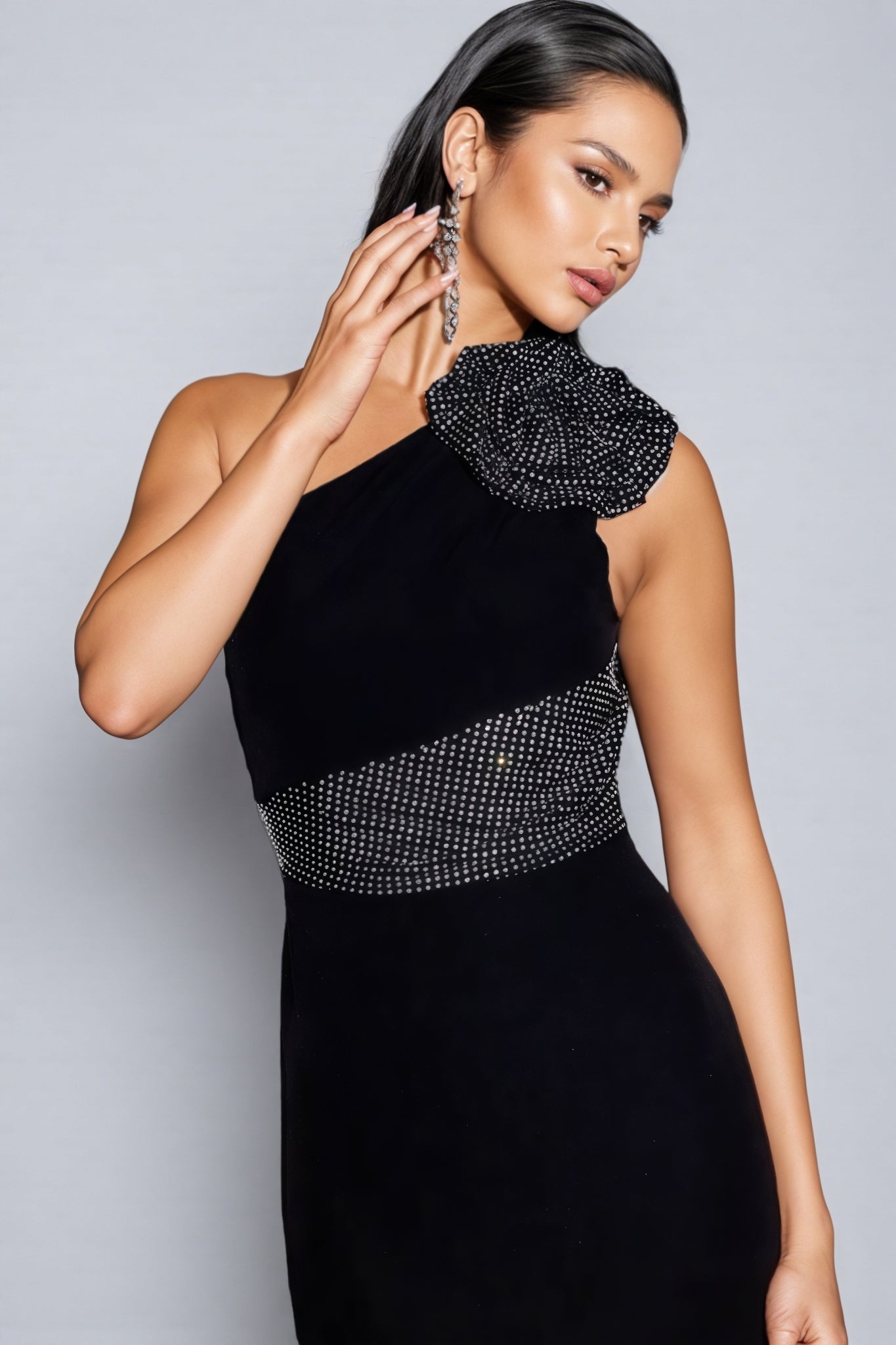 Evelda Sleeveless Rhinestone Floral Maxi Dress - View 2
