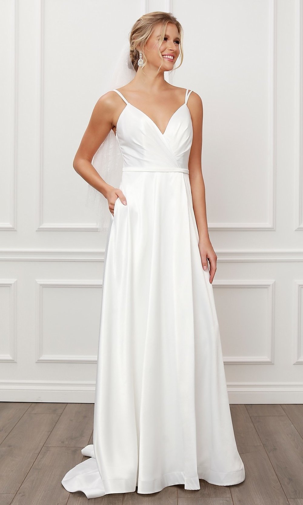 Spaghetti Strap Surplice V-Neck Pocket Train A-Line Maxi Gown