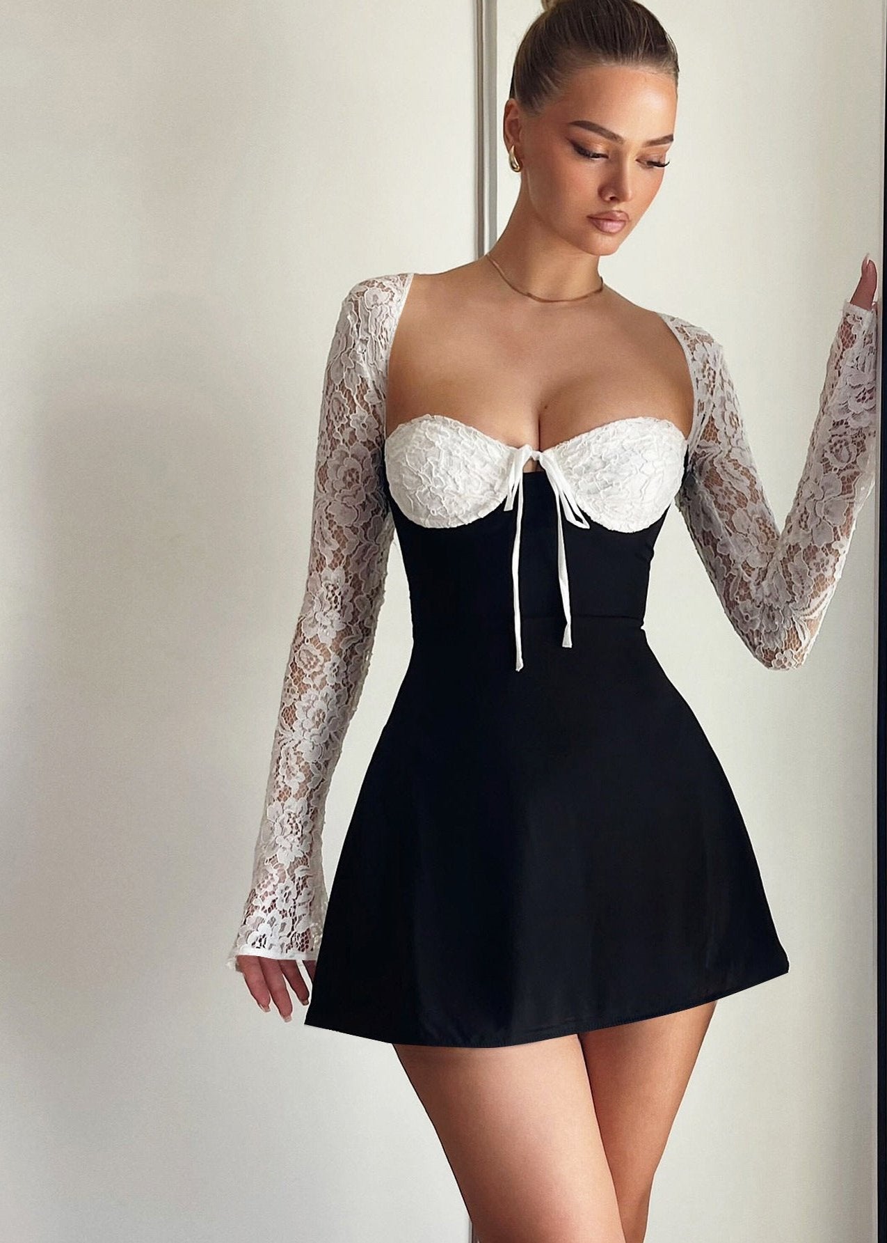Lace V-Neck Sleeveless Corset Bodycon Mini Dress