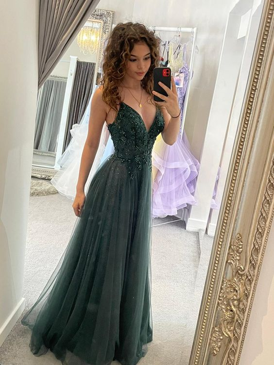 Green A-line V Neck Prom Dress Formal Gown cc1086