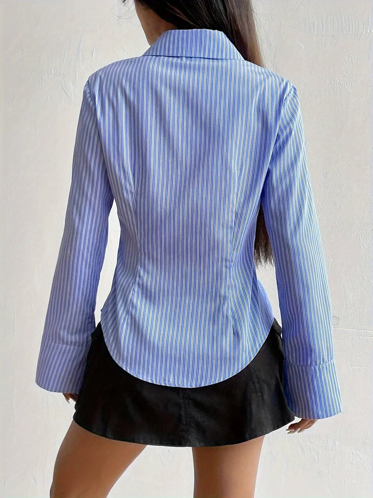 Striped Collared Long Sleeve Fitted Button Shirt