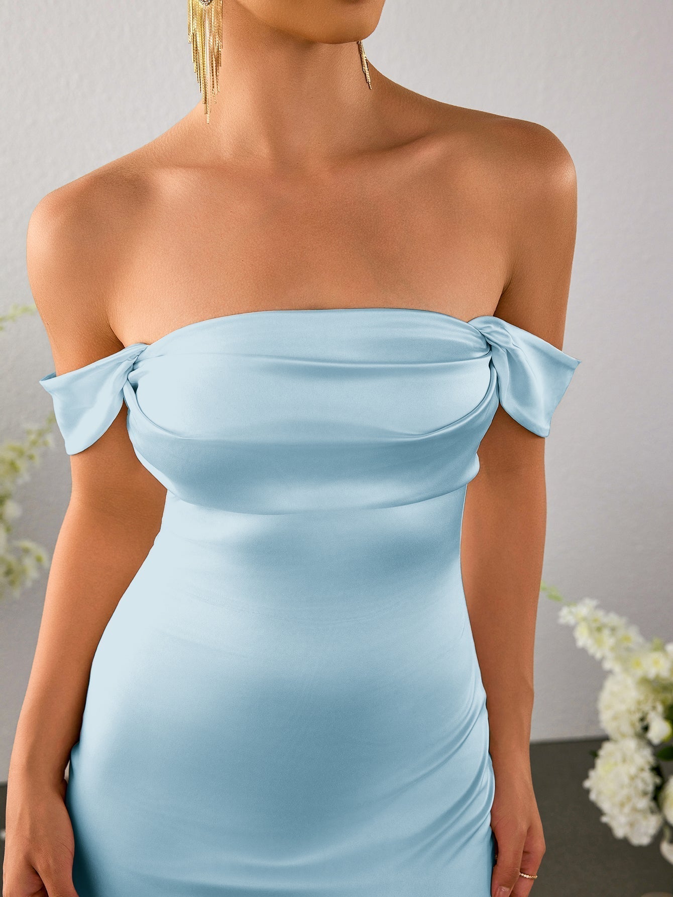 Off Shoulder Satin Backless Mermaid Dress - View 10