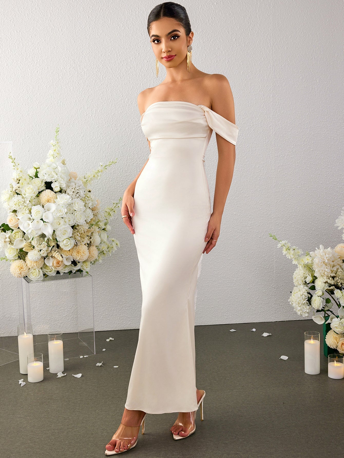 Off Shoulder Satin Backless Mermaid Dress - View 2