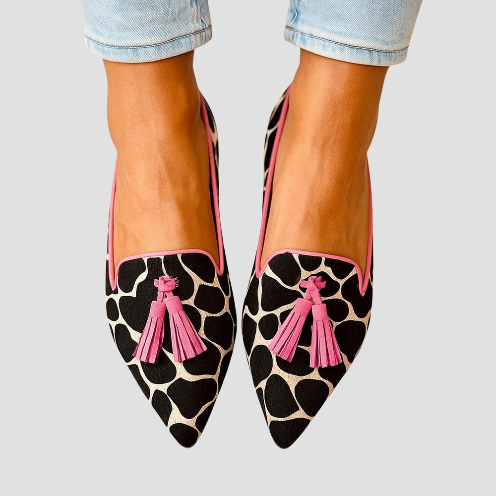 Spotted Print Pointed Toe Tassel Loafers