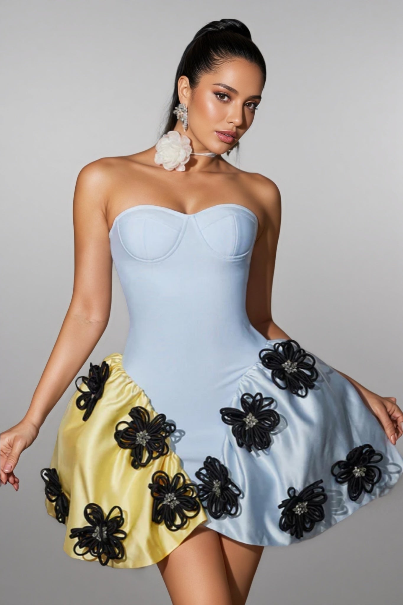 Strapless Flower Bandage Mini Dress - View 3