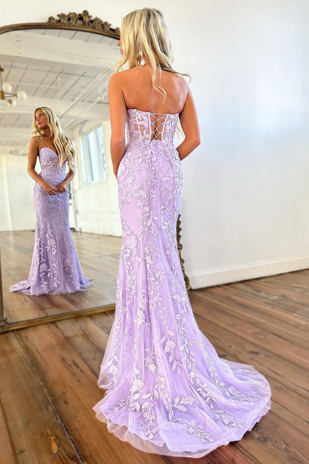 Pretty Lilac Mermaid Sweetheart Lace Up Long Tulle Prom Dress with Appliques