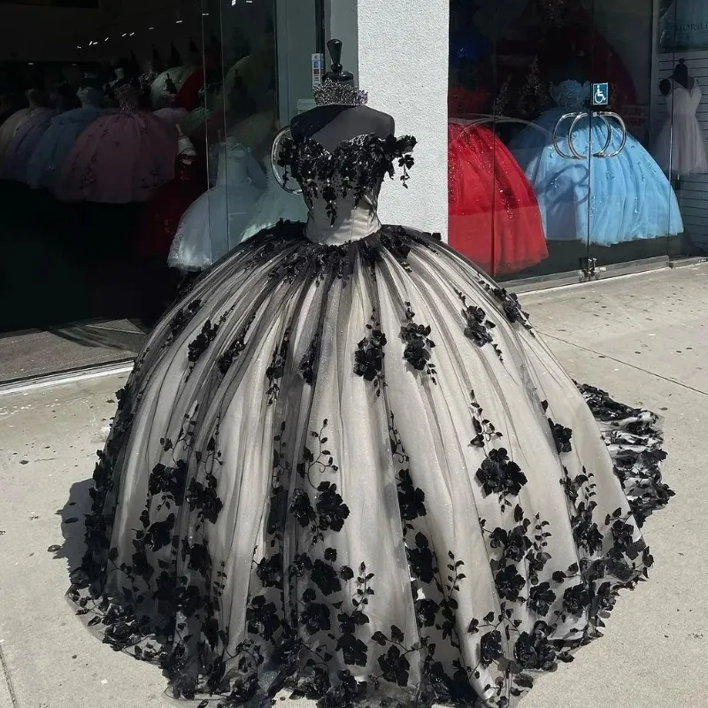 Black Quinceanera Dresses Princess Sweet 16 Years Girl Birthday Party Dresses With Appliques Quinceanera Dresses