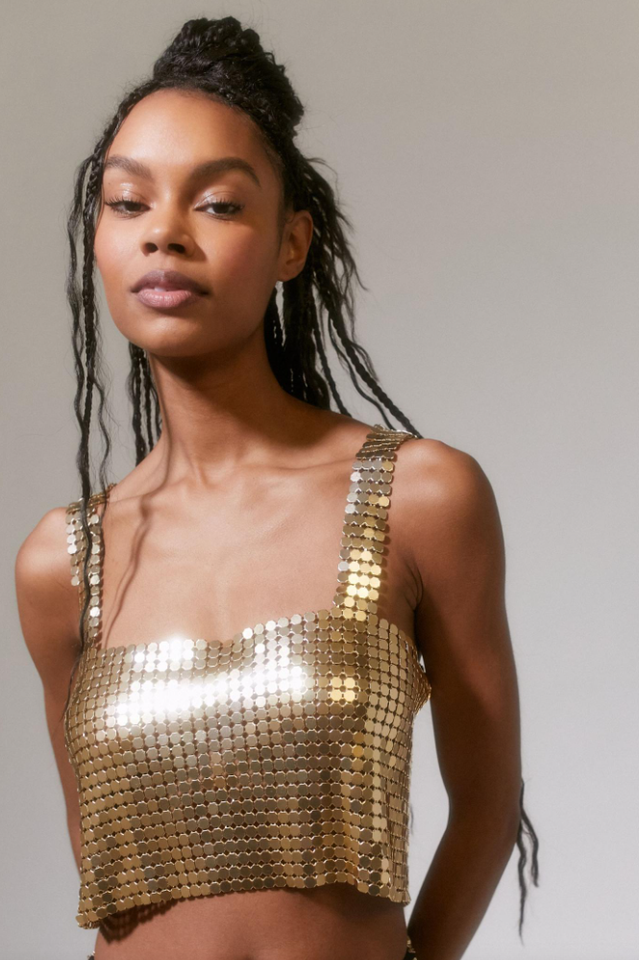 Metallic Sequin Chainmail Sweetheart Neck Wide Strap Crop Top 7