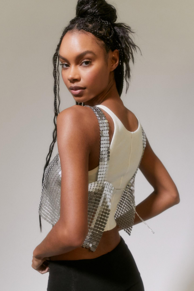 Metallic Sequin Chainmail Sweetheart Neck Wide Strap Crop Top 10