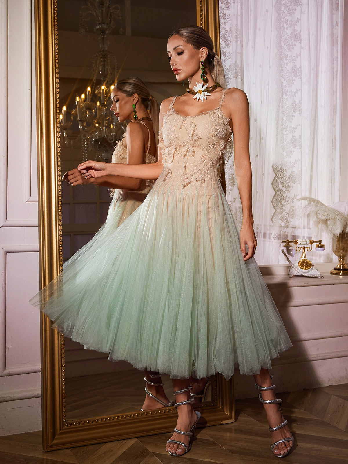 Spaghetti Ombre Lace Midi Dress - View 3
