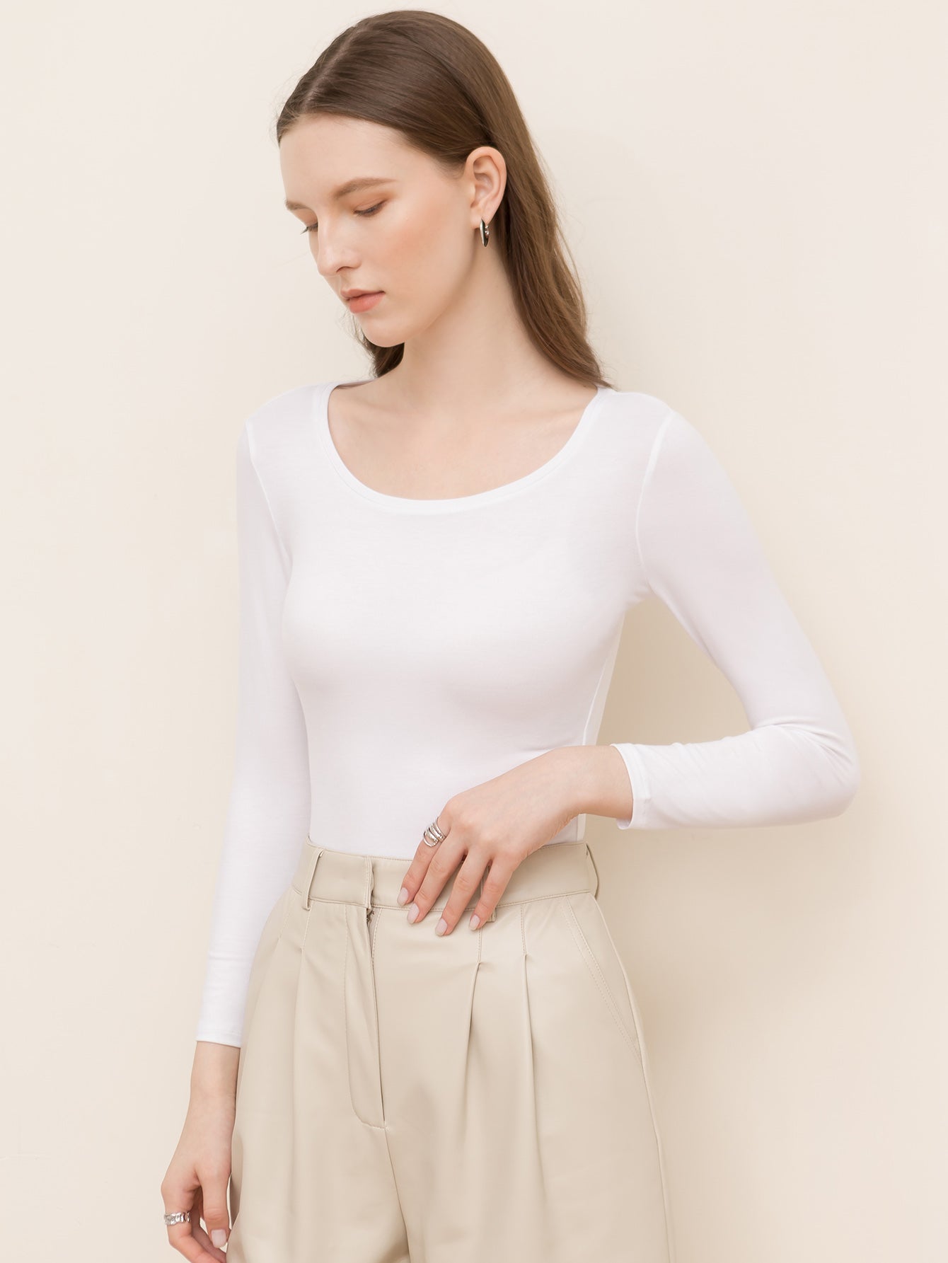 Round neck crop top