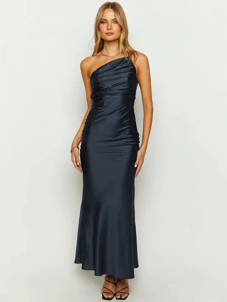 Lis Backless Maxi Dress