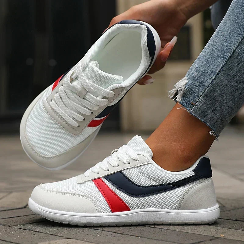 Lace Up Mesh Side Stripe Low Top Sneakers