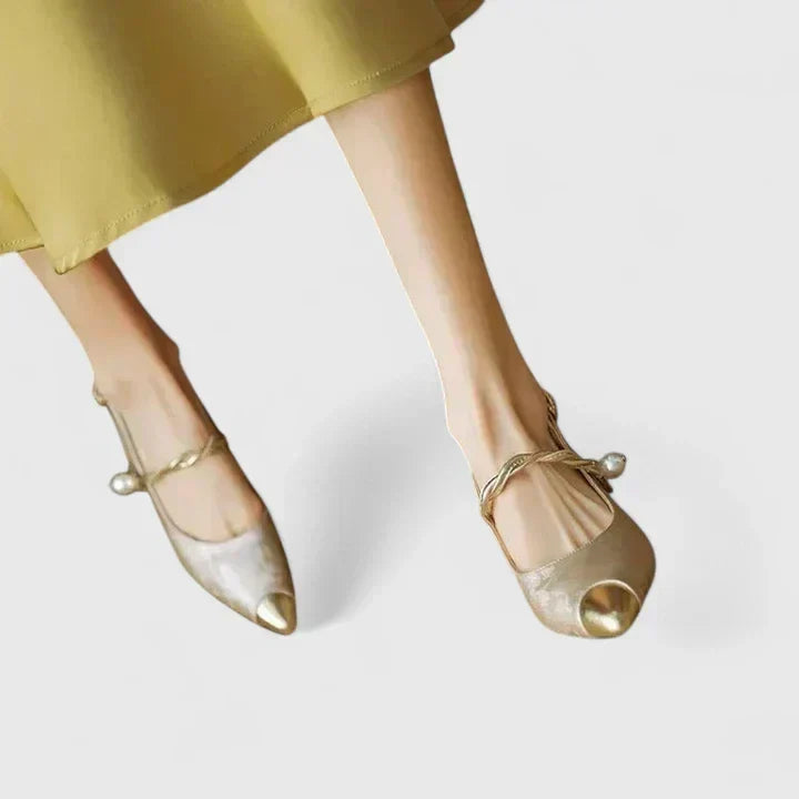 Pointed Cap Toe Slingback Kitten Heel Pumps