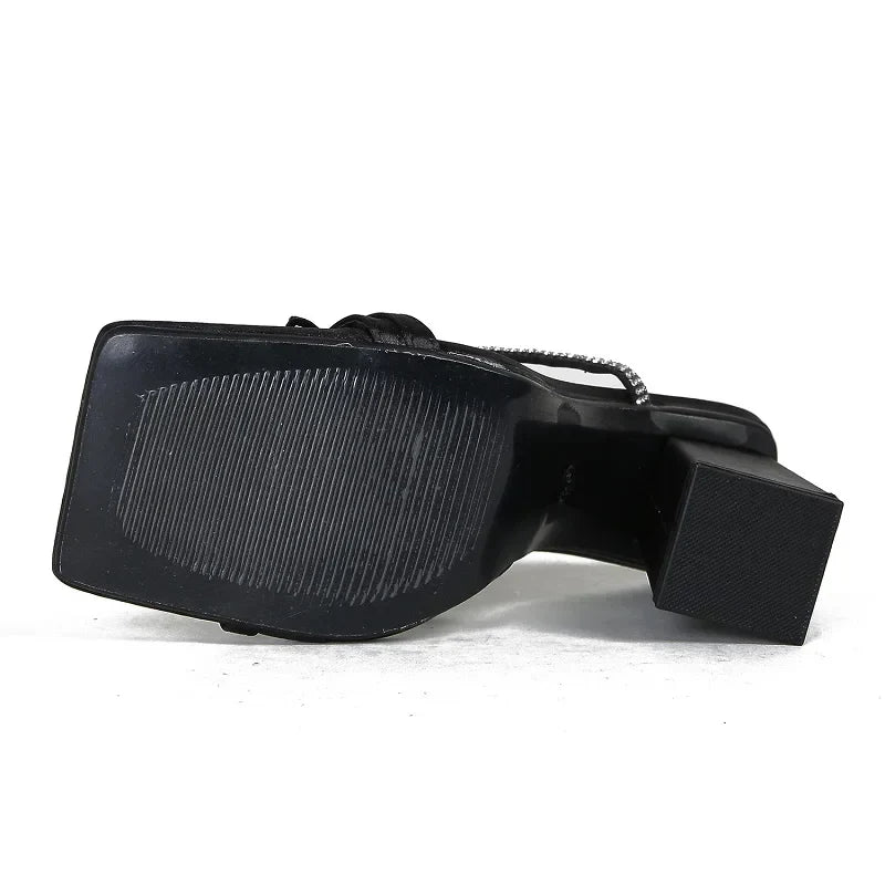 Open And Shut Pumps Sandals