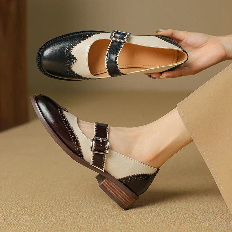 Contrast Brogue Buckle Mary Jane Block Heel Shoes
