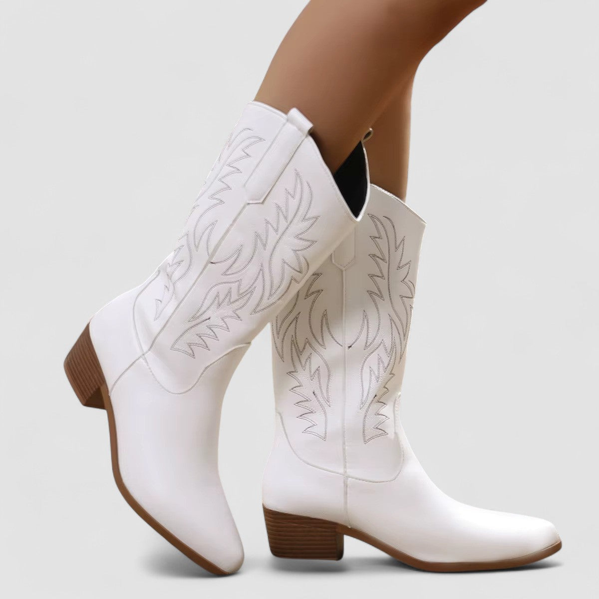 Embroidered Pointed Toe Block Heel Western Cowboy Boots