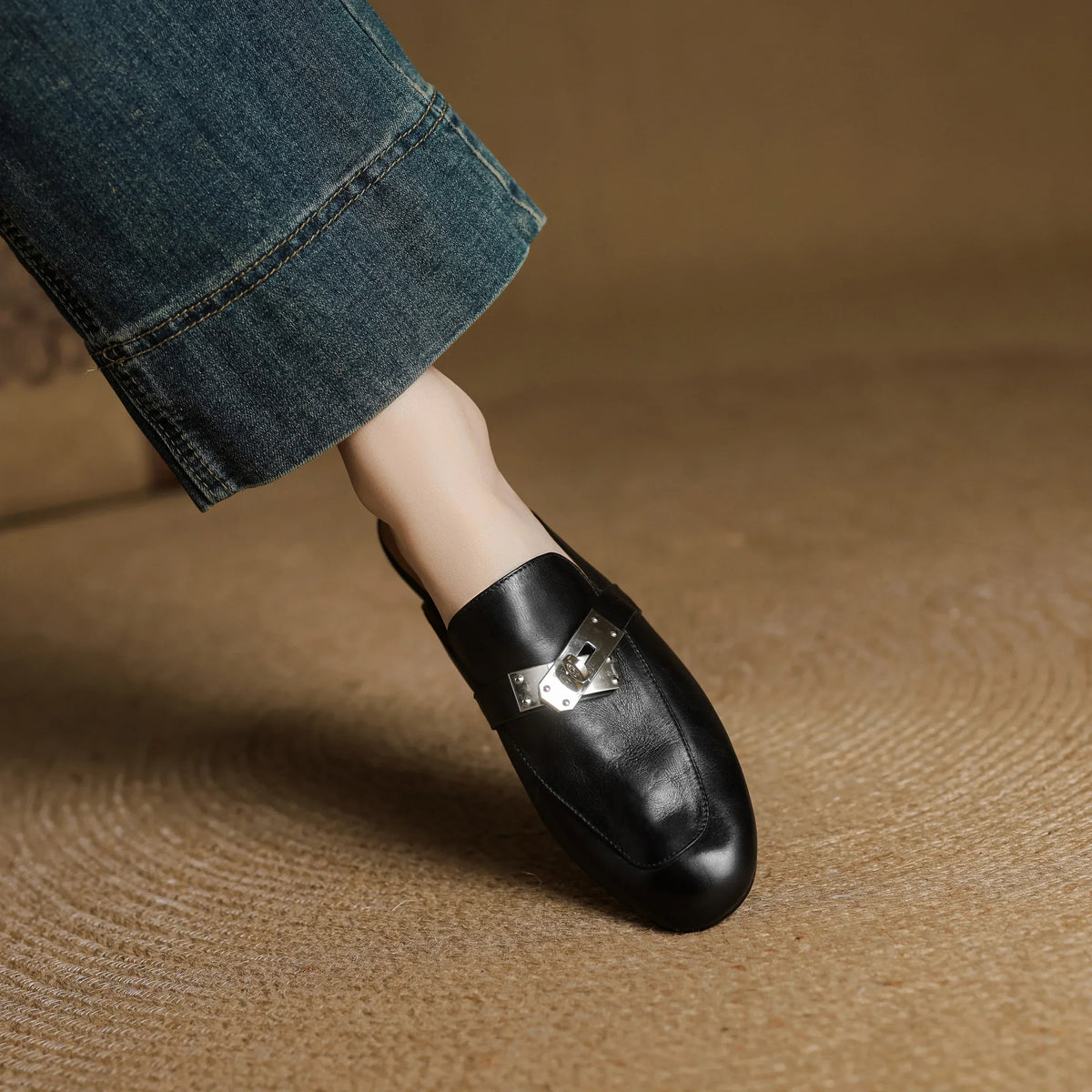 Round Toe Buckle Backless Loafer Mules